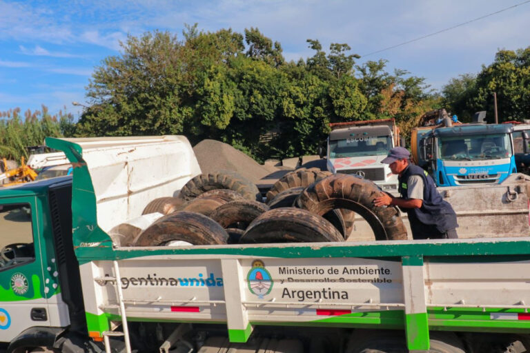 Escobar Sostenible: en lo que va del año, se reciclaron 3240 kilos de neumáticos en desuso provenientes de vehículos municipales