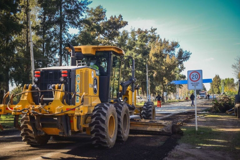 Comenzó la repavimentación de la calle Independencia en Ingeniero Maschwitz