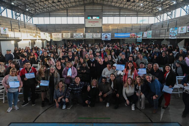 Día de las Infancias: el Municipio entregó aportes a 350 merenderos para la celebración de niños y niñas