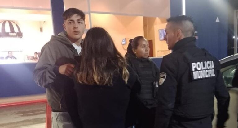 La Policía Municipal le salvó la vida a un bebé en un McDonald’s