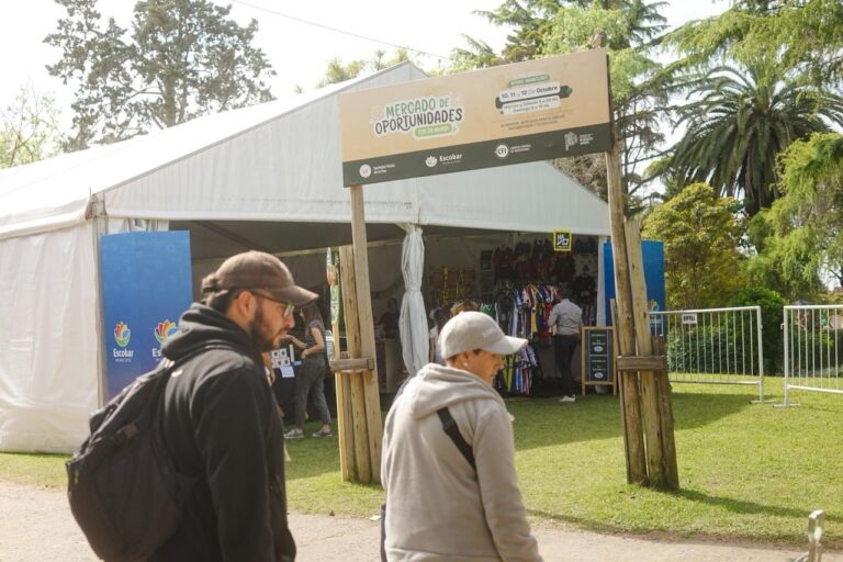 Fiesta Nacional de la Flor: volvió el Mercado de Oportunidades con importantes descuentos y productos