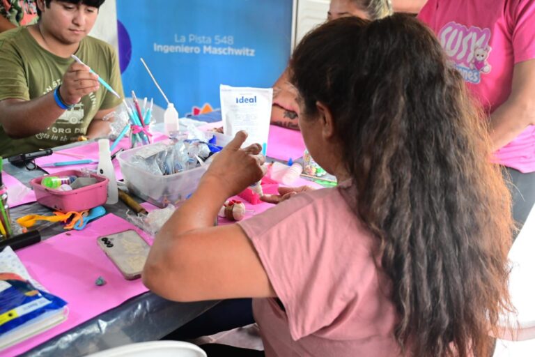 Aprendé en el verano: talleres gratuitos en cada Punto Joven 