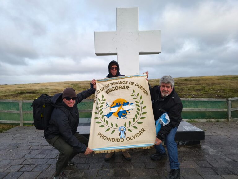 El relato de un veterano escobarense que regresó a Malvinas: “Sentí que estaba en mi país, en mi tierra”