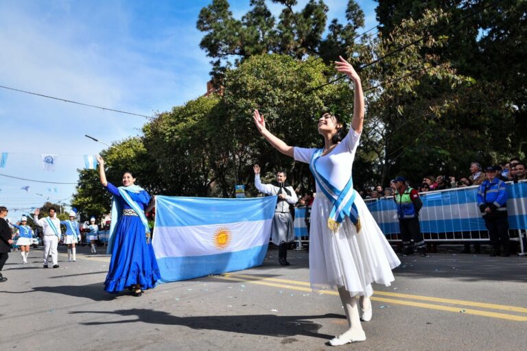 25 de Mayo: por primera vez el desfile se realizará en el Predio Floral