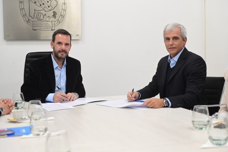 Formación laboral en Escobar: convenio con Plaza Logística para capacitar a vecinos del distrito