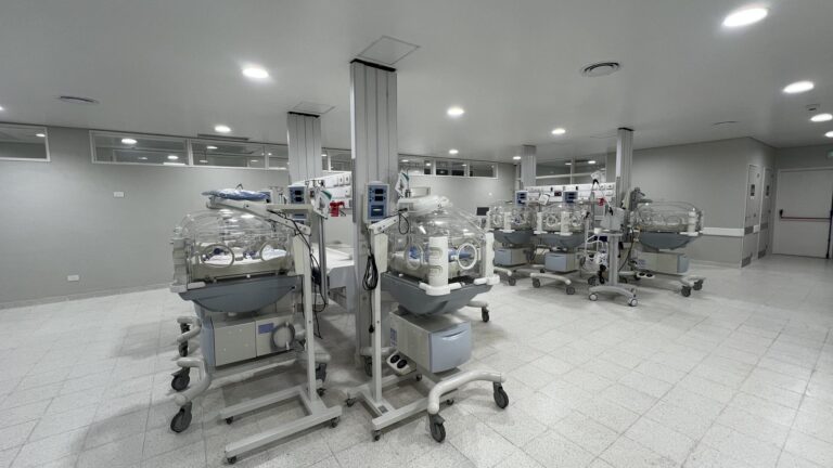 Sujarchuk volvió a reclamar al gobierno de Milei por la maternidad del Hospital del Bicentenario